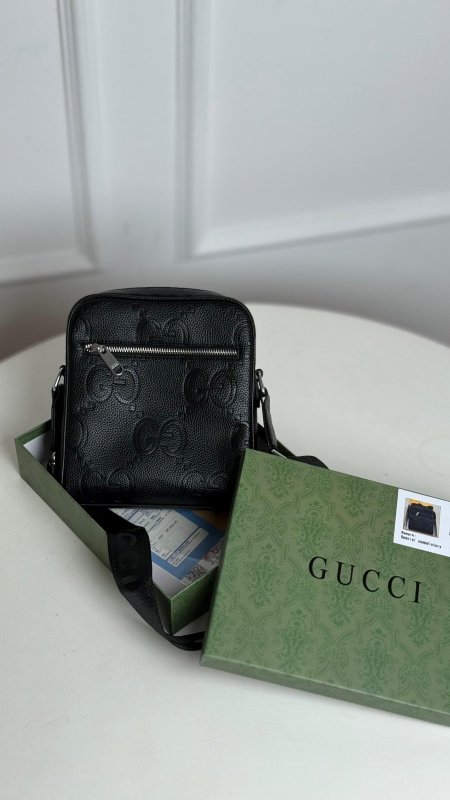 باوتش -  Gucci  - كوبي ماستر / شامل علبة الشركة